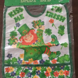 Baby Bib “Kiss Me Im Irish”