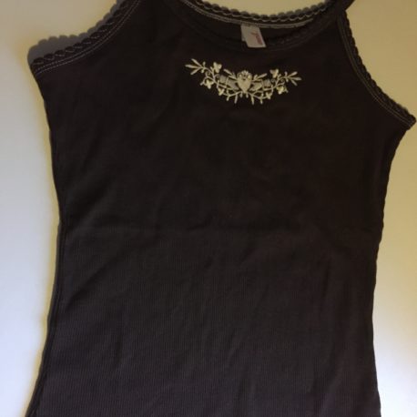 claddagh-tank-top-brown