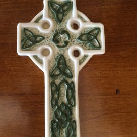 Ceramic Green and White Wall Mounted Celtic Cross 5″