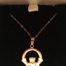 14k Gold Claddagh Pendant