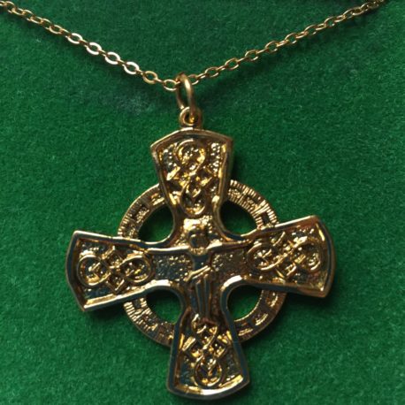 celtic-cross-pendant-with-chain